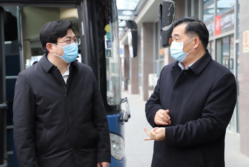 市委常委、武進(jìn)區(qū)委書記喬俊杰督查武進(jìn)汽車站春運(yùn)及疫情防控工作